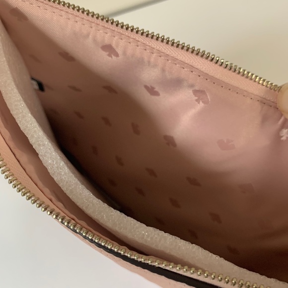 kate spade • Sienne Logo Large Tassel Pouch - Picture 10 of 12